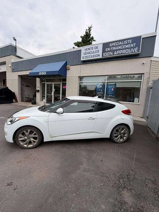 2016 Hyundai Veloster - Image 4 of 9