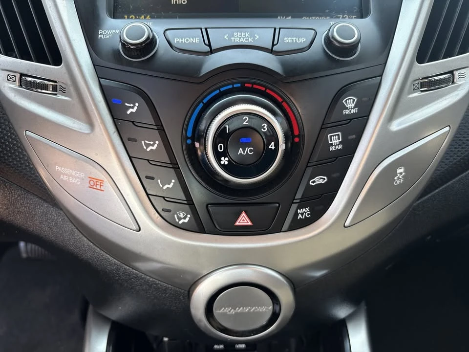 2016 Hyundai Veloster - Image 20 of 20