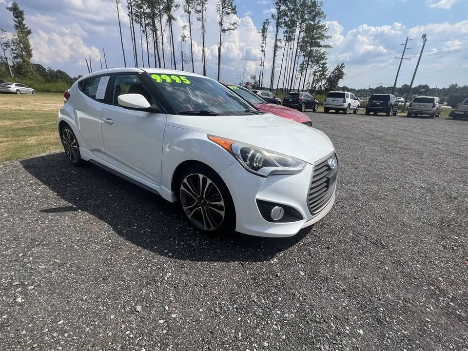 2016 Hyundai Veloster - Image 3 of 11
