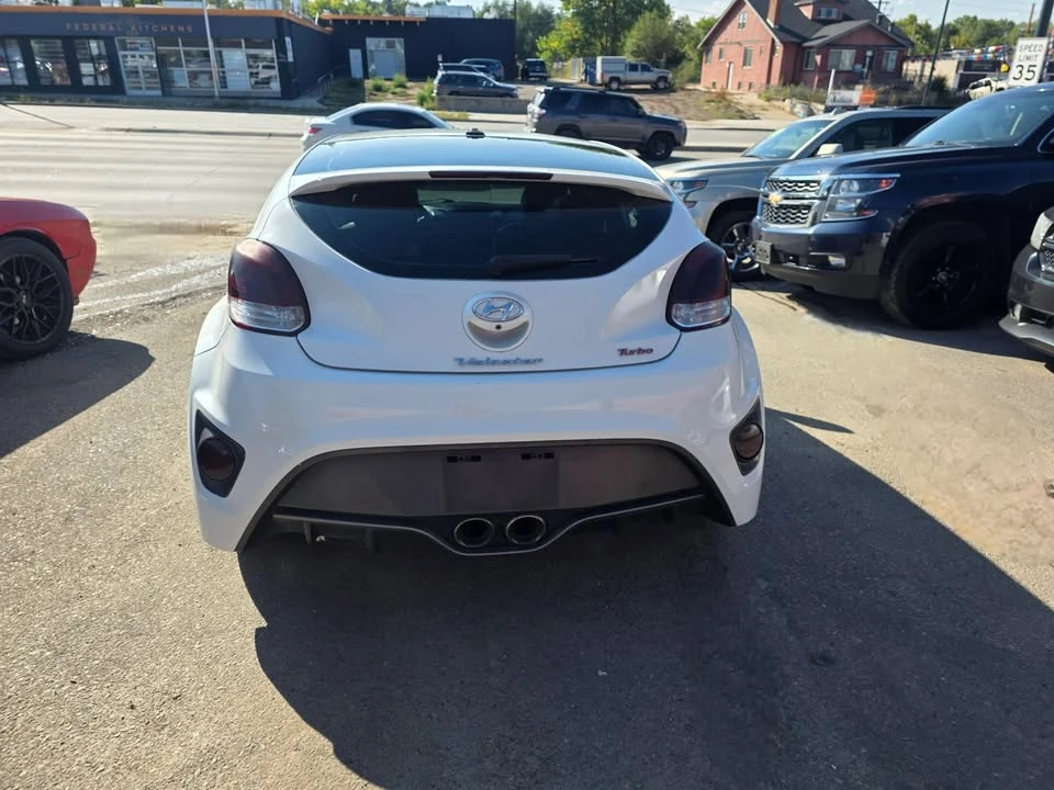 2016 Hyundai Veloster - Image 6 of 16