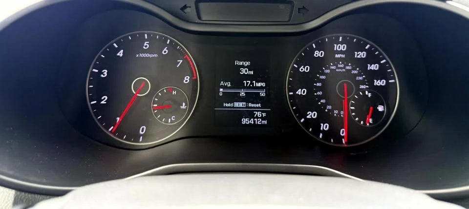 2016 Hyundai Veloster - Image 15 of 20