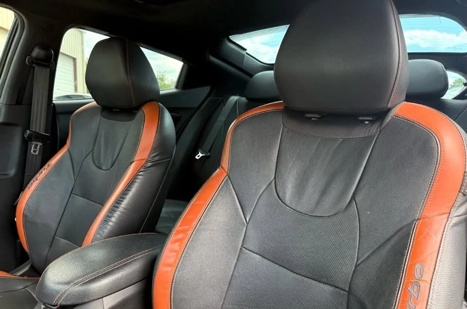 2016 Hyundai Veloster - Image 12 of 20