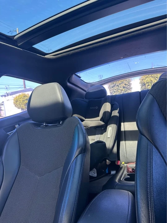 2016 Hyundai Veloster - Image 5 of 10