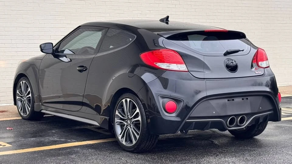 2016 Hyundai Veloster - Image 7 of 19