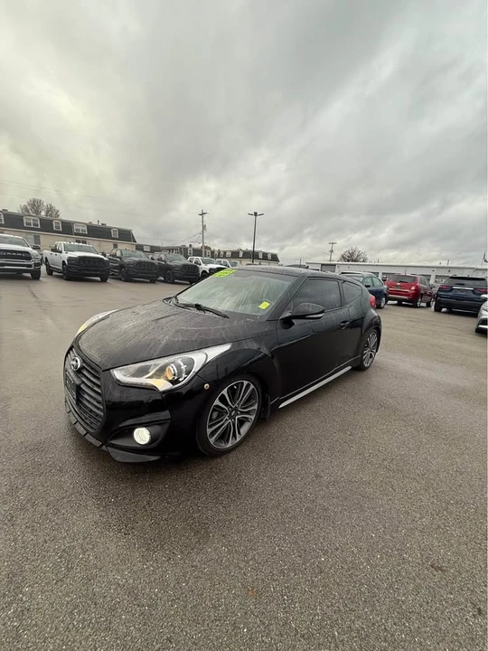 2016 Hyundai Veloster - Image 12 of 19