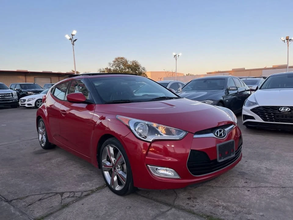 2016 Hyundai Veloster - Image 5 of 10
