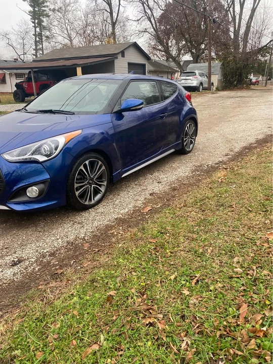 2016 Hyundai Veloster - Image 3 of 12
