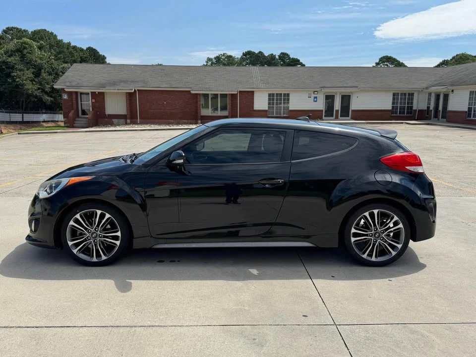 2016 Hyundai Veloster - Image 7 of 12