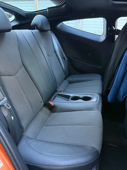 2016 Hyundai Veloster - Image 8 of 12