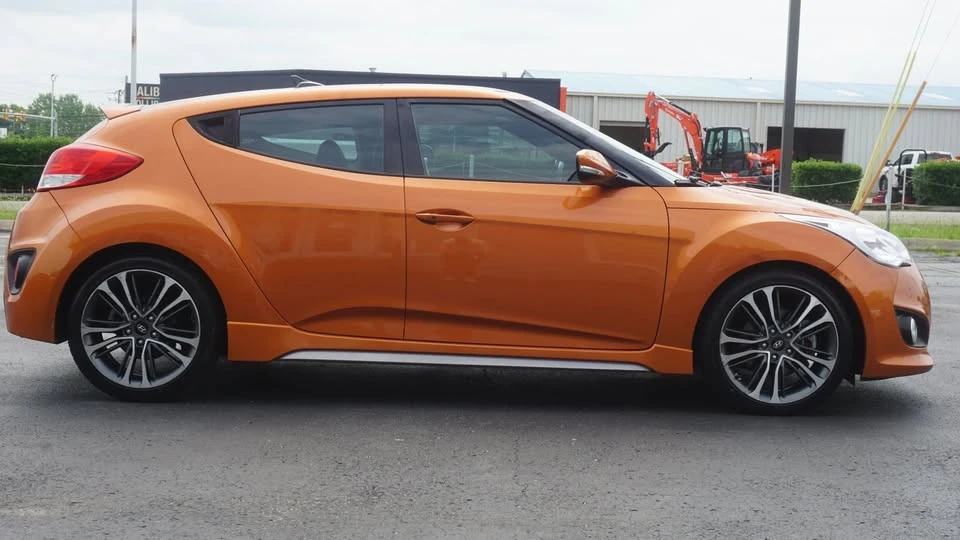 2016 Hyundai Veloster - Image 4 of 20