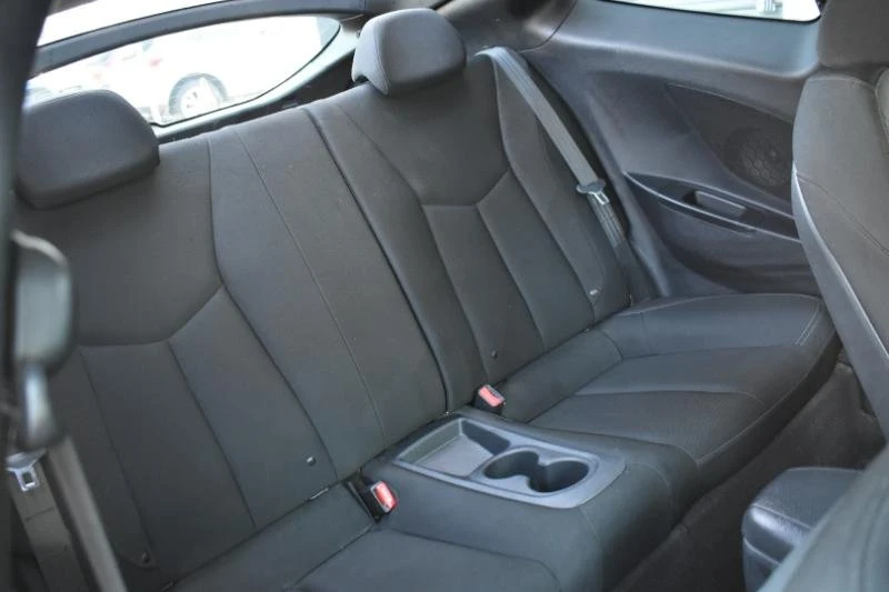 2016 Hyundai Veloster - Image 7 of 8