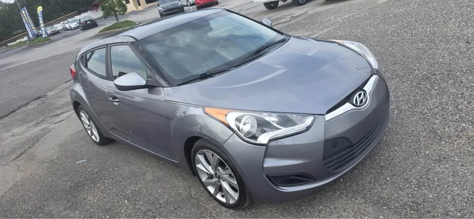 2016 Hyundai Veloster - Image 3 of 6