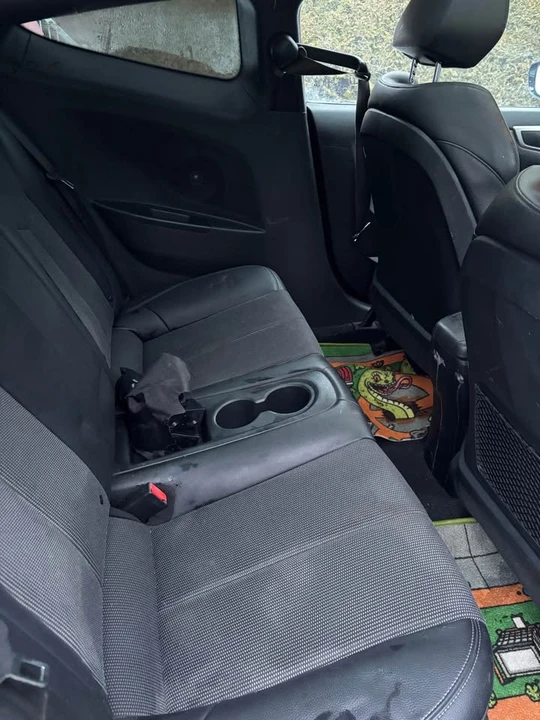 2016 Hyundai Veloster - Image 7 of 9