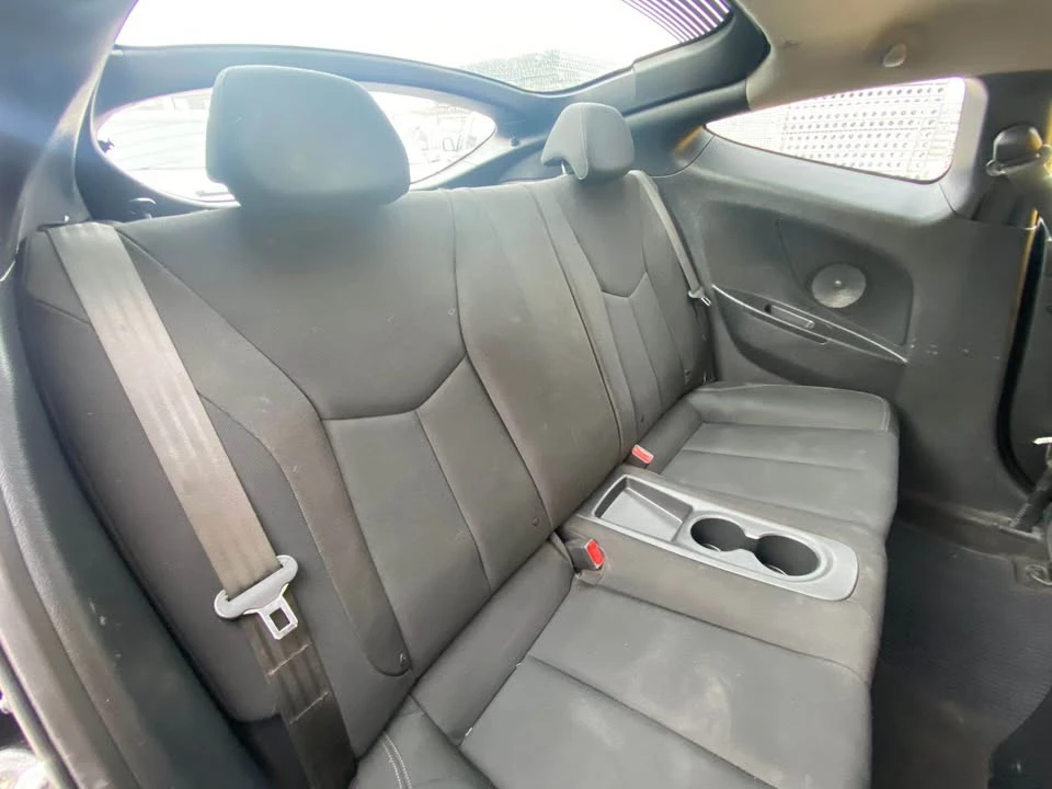 2016 Hyundai Veloster - Image 19 of 20