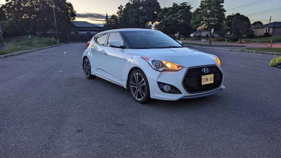 2016 Hyundai Veloster - Image 7 of 20