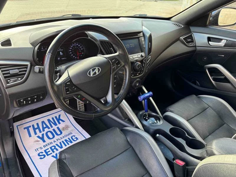 2016 Hyundai Veloster - Image 8 of 18