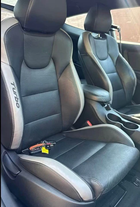 2016 Hyundai Veloster - Image 2 of 11