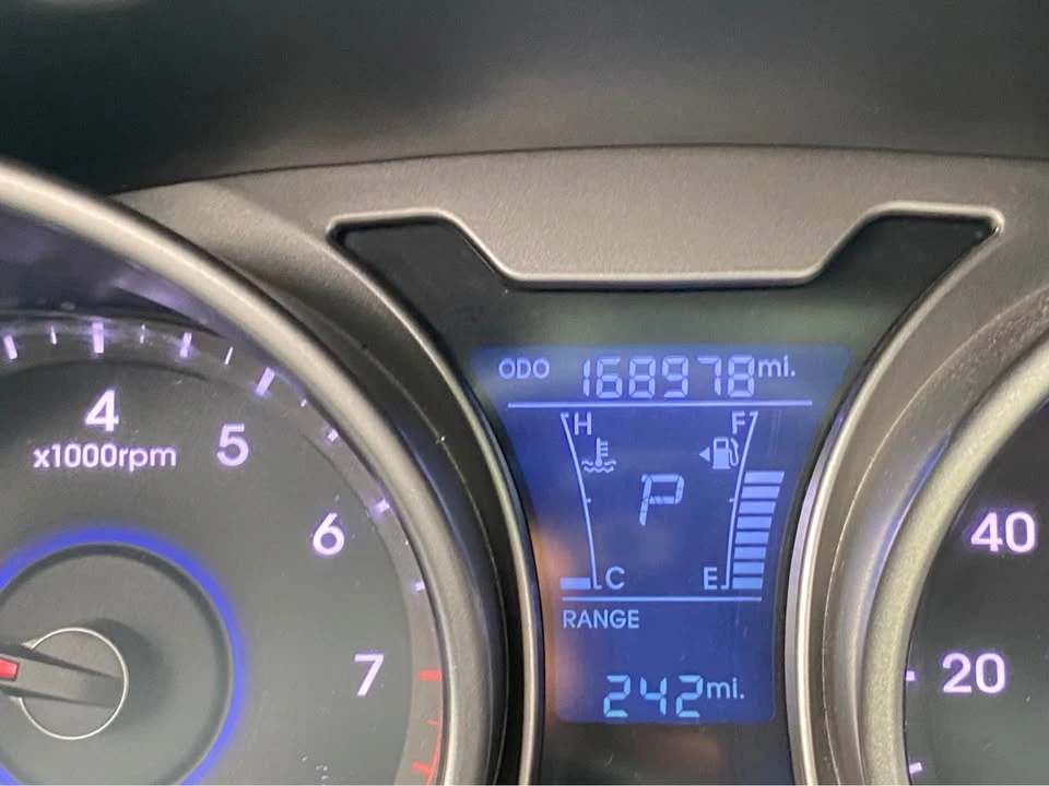 2016 Hyundai Veloster - Image 6 of 7