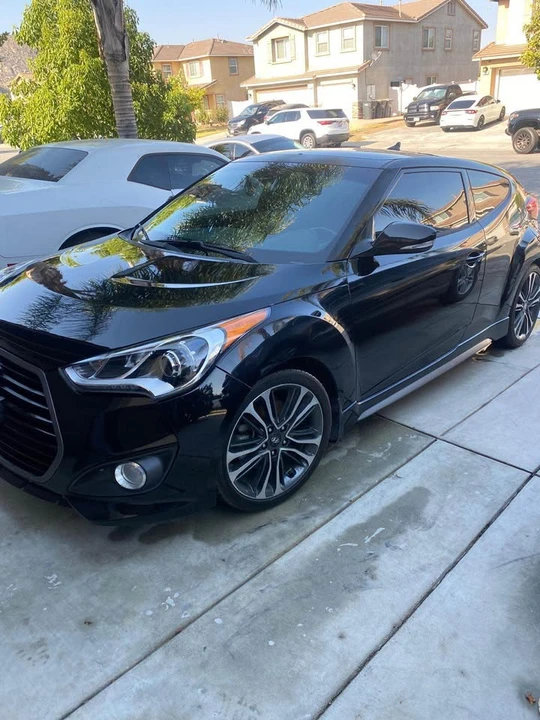 2016 Hyundai Veloster - Image 7 of 17