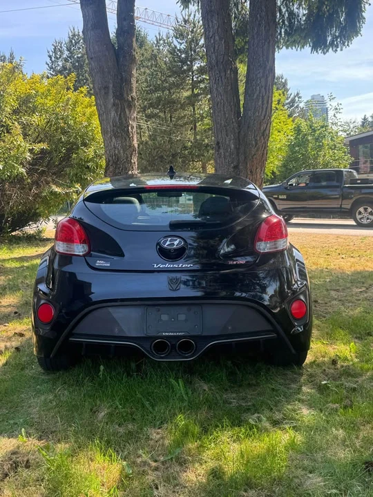 2016 Hyundai Veloster - Image 8 of 11