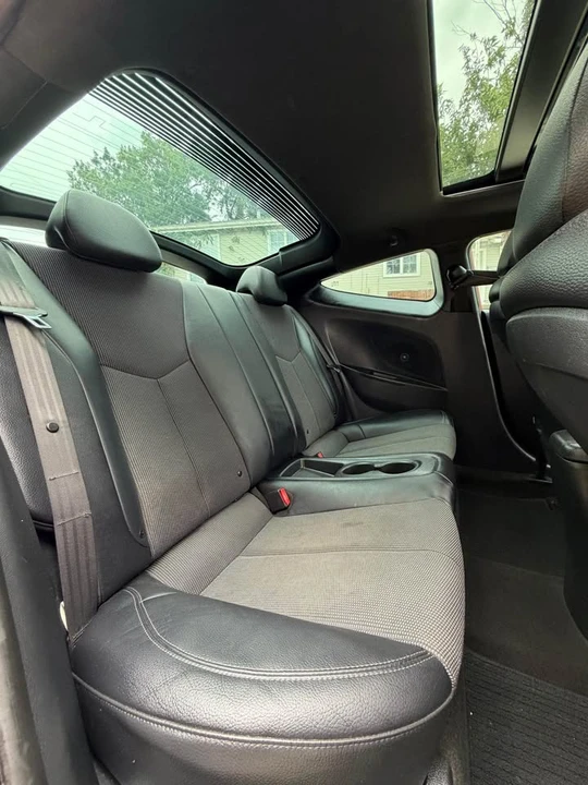 2016 Hyundai Veloster - Image 13 of 14