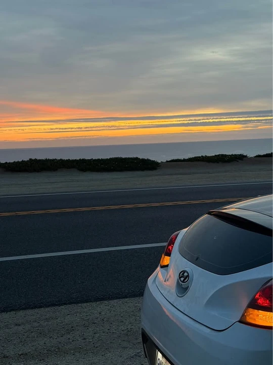 2016 Hyundai Veloster - Image 5 of 6