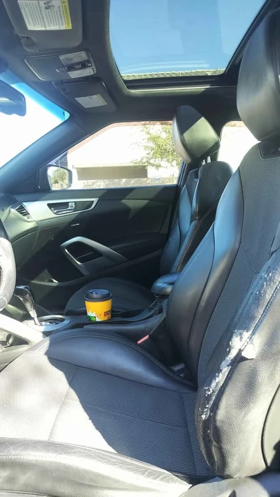 2016 Hyundai Veloster - Image 11 of 12