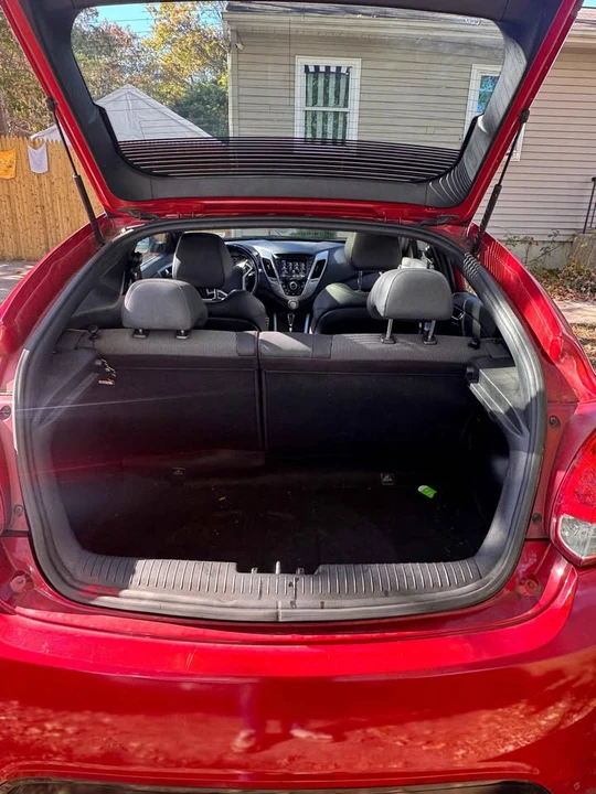 2016 Hyundai Veloster - Image 3 of 5