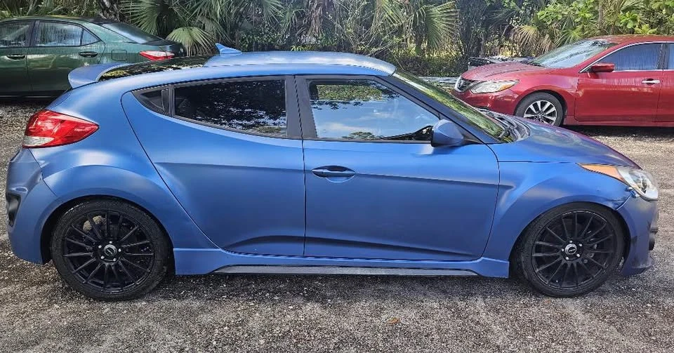 2016 Hyundai Veloster - Image 6 of 7