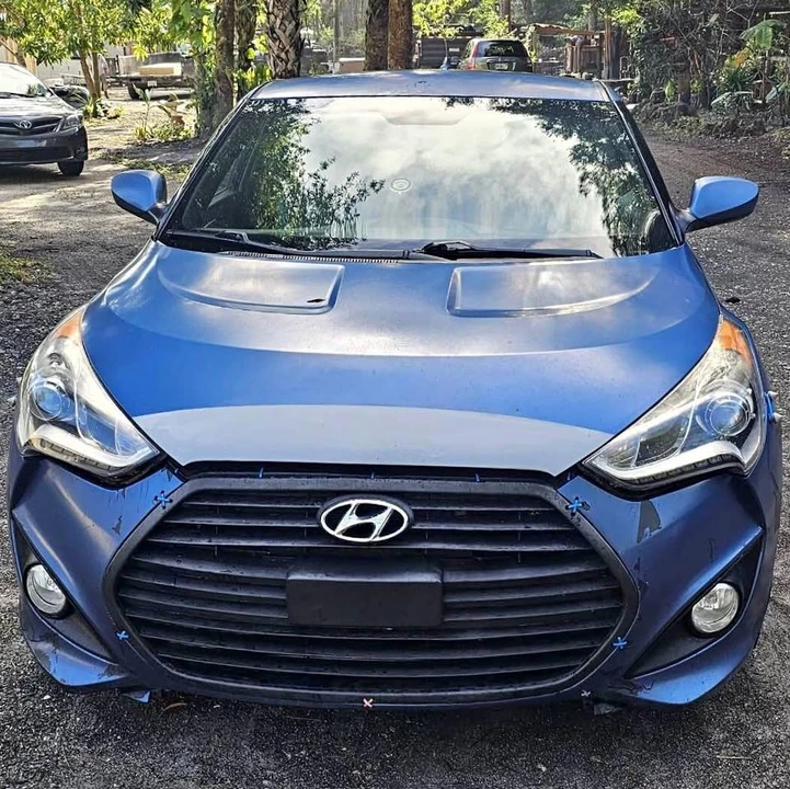 2016 Hyundai Veloster - Image 2 of 7