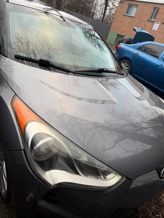 2016 Hyundai Veloster - Image 8 of 10