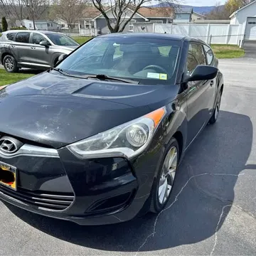 2016 Hyundai Veloster 2.0 Coupe 3D