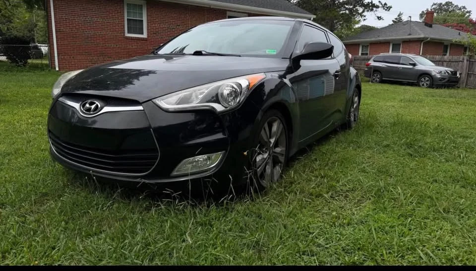 2016 Hyundai Veloster - Image 3 of 16