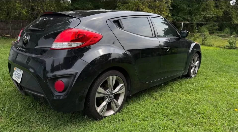 2016 Hyundai Veloster - Image 6 of 16