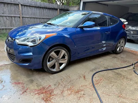 2016 Hyundai Veloster 2.0 Coupe 3D