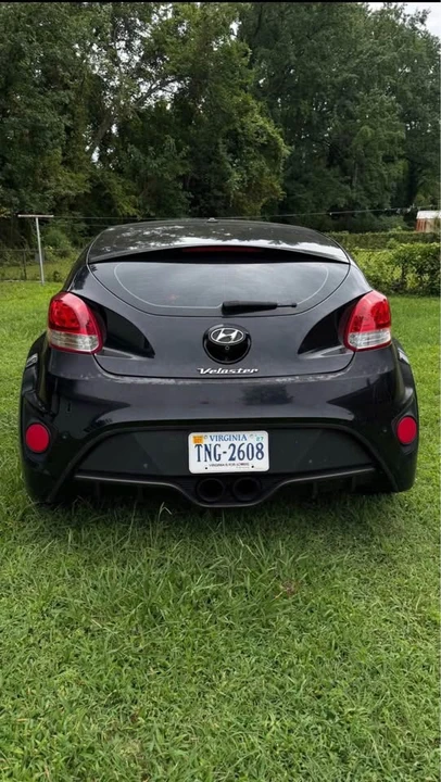 2016 Hyundai Veloster - Image 8 of 16