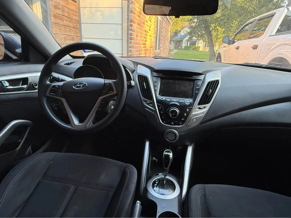 2016 Hyundai Veloster - Image 6 of 6