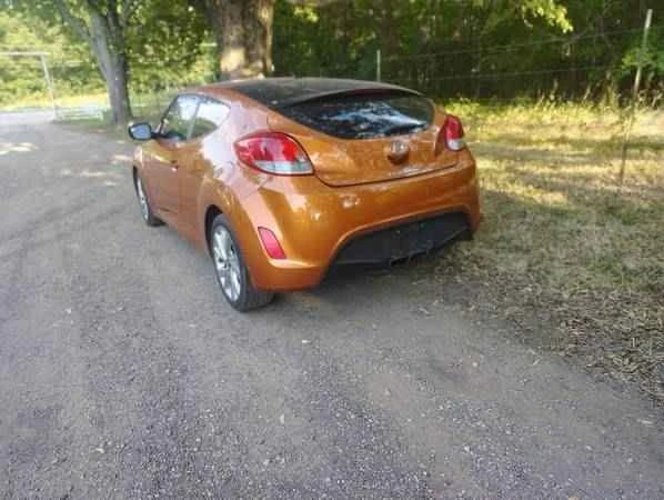 2016 Hyundai Veloster - Image 3 of 20