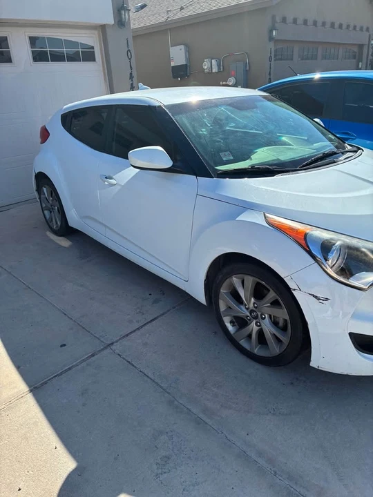2016 Hyundai Veloster - Image 3 of 7