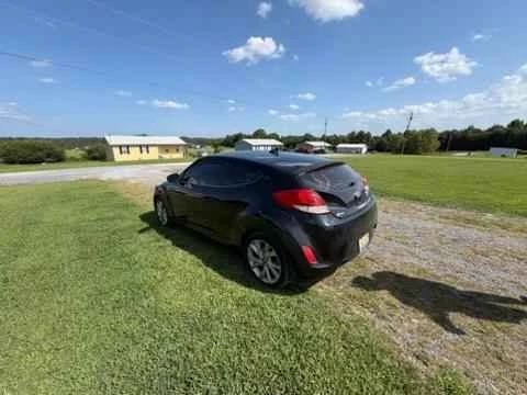 2016 Hyundai Veloster - Image 2 of 12