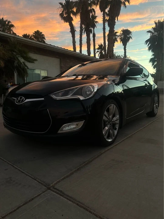 2016 Hyundai Veloster - Image 3 of 10