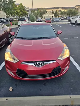 2016 Hyundai Veloster 2.0 Coupe 3D