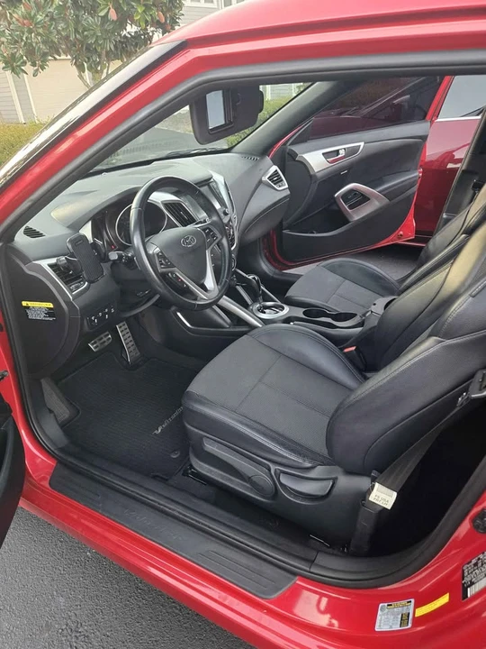 2016 Hyundai Veloster - Image 6 of 20
