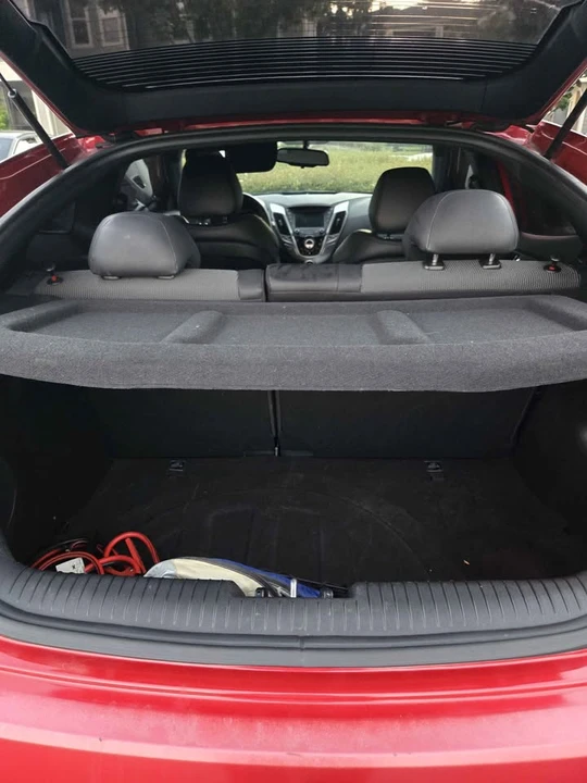 2016 Hyundai Veloster - Image 18 of 20