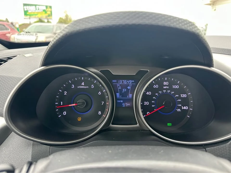 2016 Hyundai Veloster - Image 14 of 14