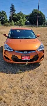 2016 Hyundai Veloster 2.0 Premium Coupe 3D