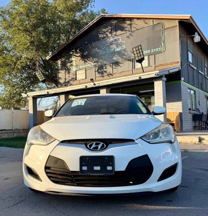 2016 Hyundai Veloster - Image 4 of 13