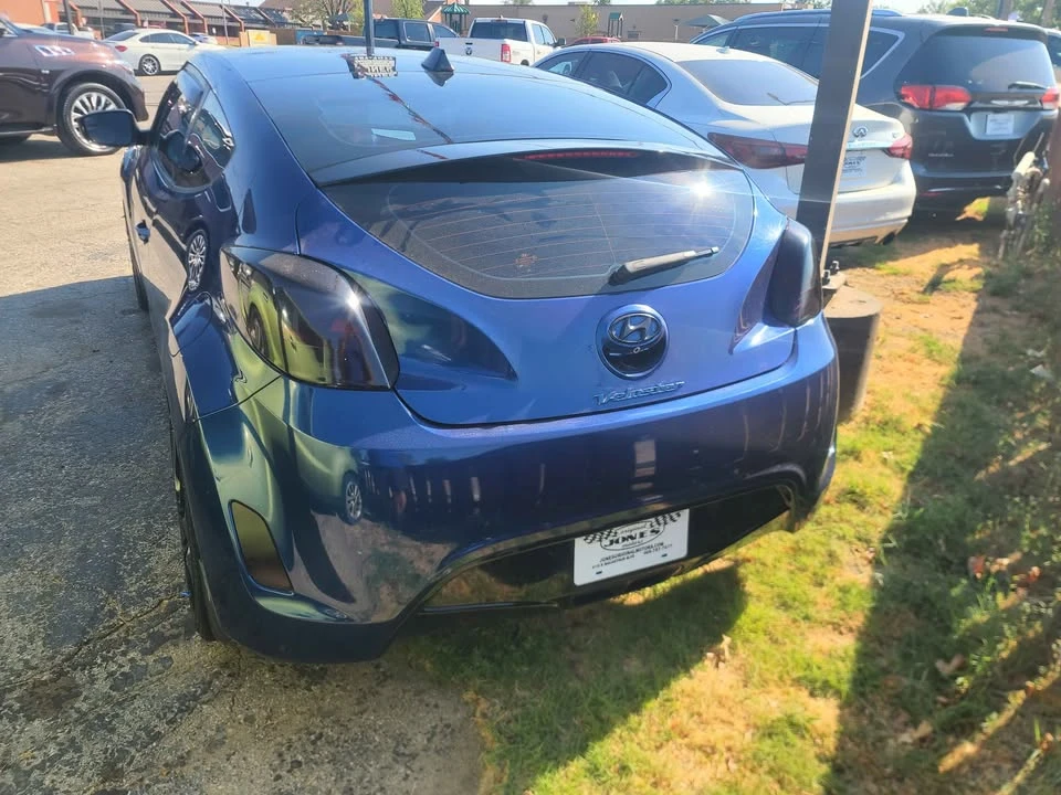 2016 Hyundai Veloster - Image 3 of 4