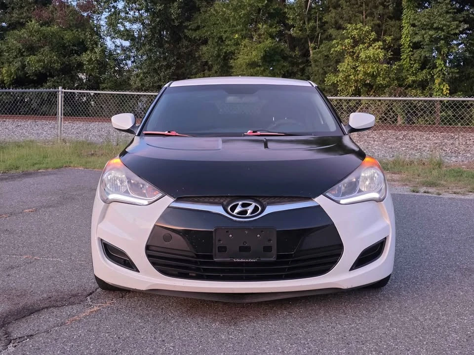 2016 Hyundai Veloster - Image 4 of 8