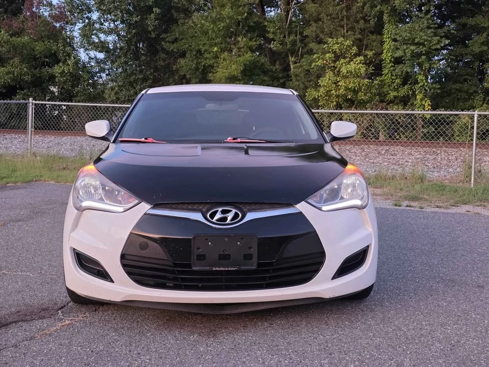 2016 Hyundai Veloster - Image 7 of 19
